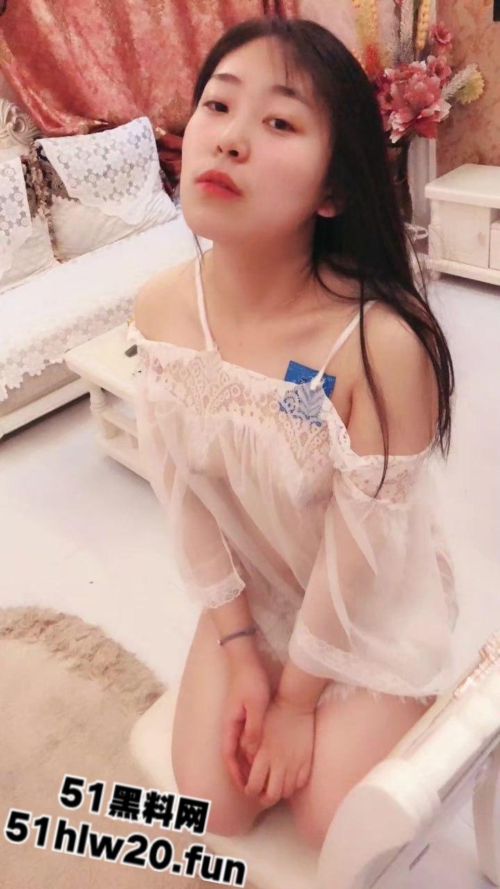 网盘泄密资源,辽宁大连新婚少妇【白诗怡】私密照片视频全泄露,照片精彩视频内容超劲爆。-13