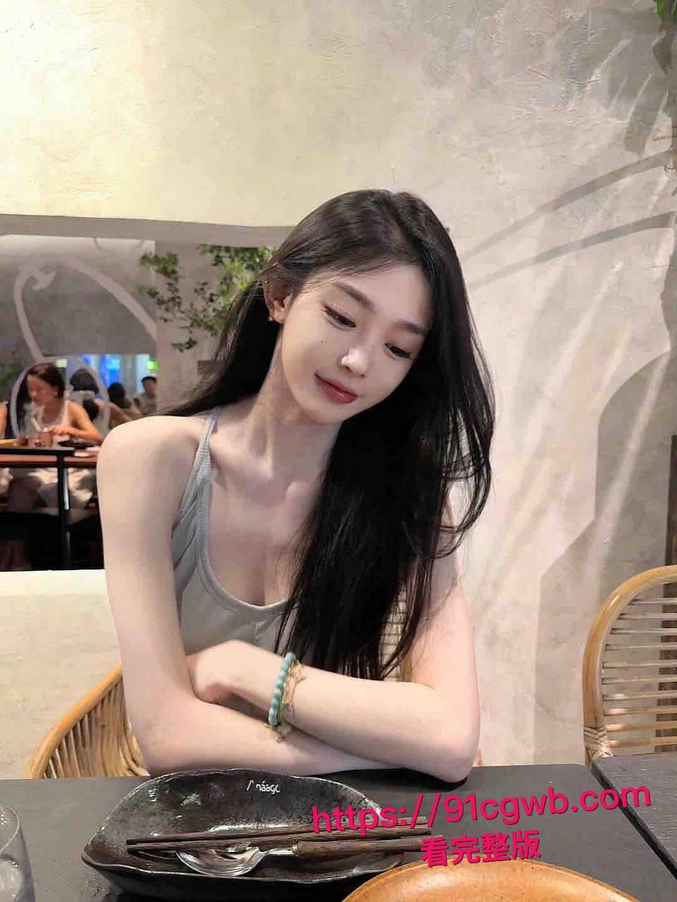 南京艺术学院校花刘静雯为钱抛弃男友勾搭上富二代！被绑成母狗调教被大鸡巴狂捅视频流出-5