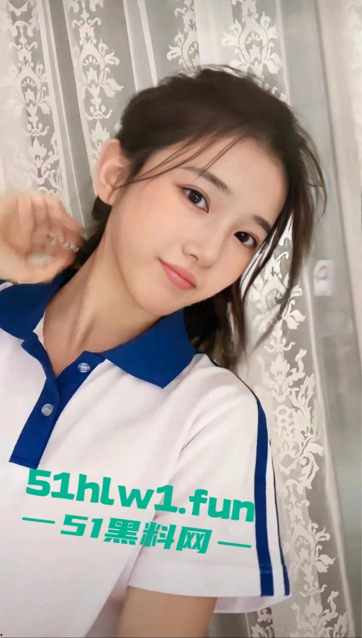 校花女神在外网竟然是福利姬,推特牛奶可可被调教得很到位的高校反差婊现在正是出圈。-12