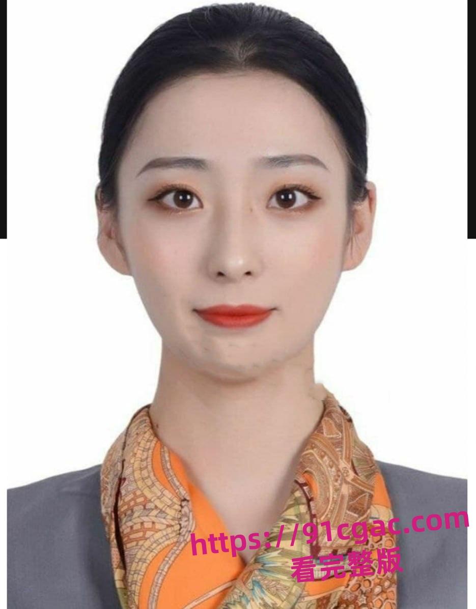 中国明航空姐张密密近日卷入超级大瓜,一段与“金主”线下约炮的视频流出-4