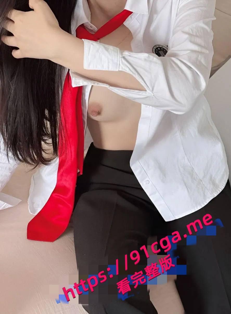 律师白天法庭精英 晚上变反差女!衬衫解扣撅臀秀逼穴超反差-8