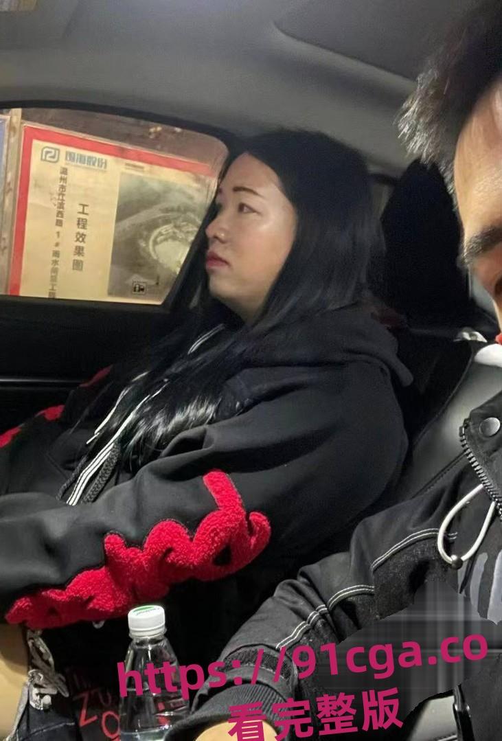 温州男子陌陌约炮翻车!美女变成大妈含泪硬上后入爆操!-4