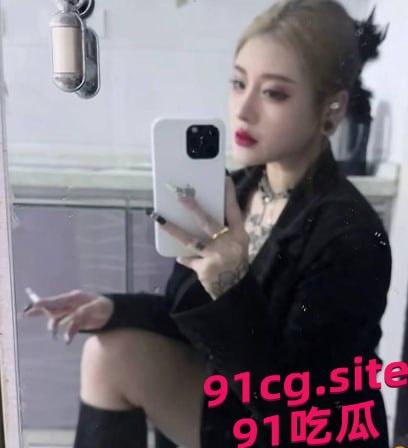 快手网红迷人大野驴 爆乳符文女神黑丝情趣内衣女上位骑乘!-3