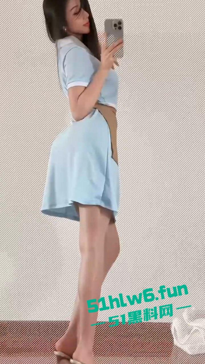 好利来招聘搞成选美大赛,肤白貌美含骚量超多!“再也不敢让老公给我买瑞士卷了!”-2