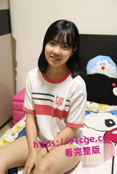 香港呆萌学生妹『陈佳明』被骗酒店拍摄裸体写真！清纯无滤镜极致私密大尺度-1