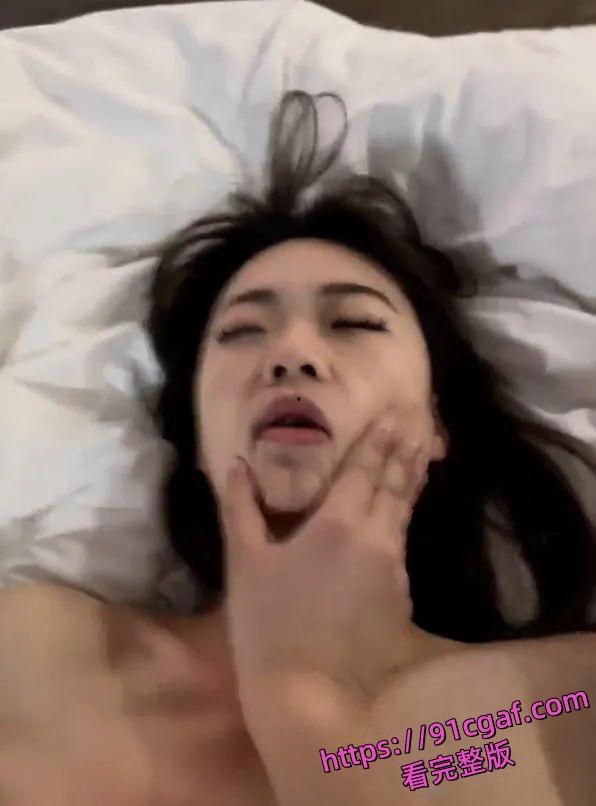 武汉极品气质模特徐熙颜被包养白天清纯模特 夜晚淫荡母狗 糜烂私生活流出-7