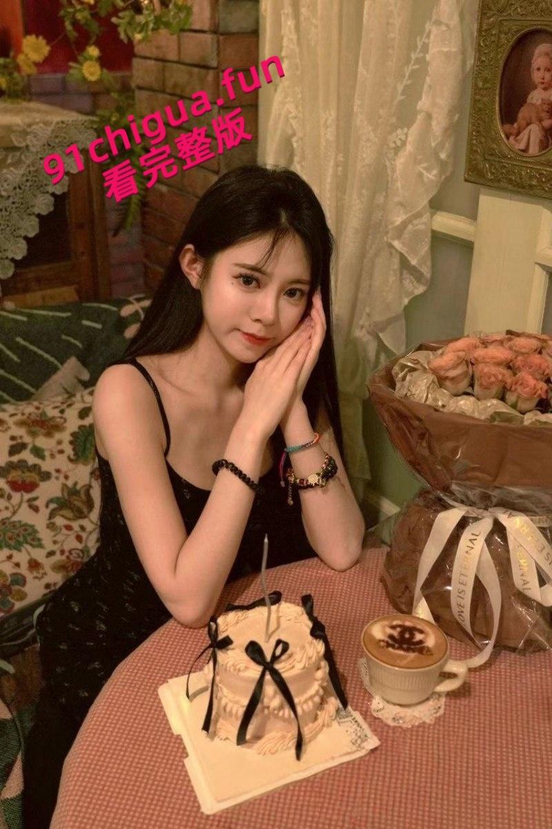 黑龙江哈尔滨口腔护士【孙梦涵】下海卖逼不惜花20万整容，摇身一变成凤凰后疯狂捞金敛财！-6