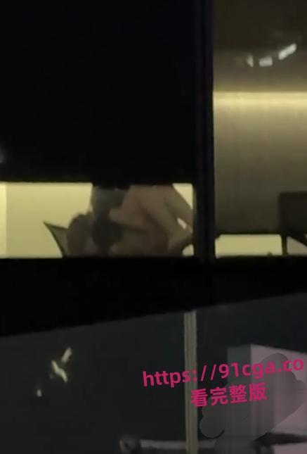 腾讯滨海大厦S3914会议室亲热视频疯传！产品效率组员工张策被曝光！-8