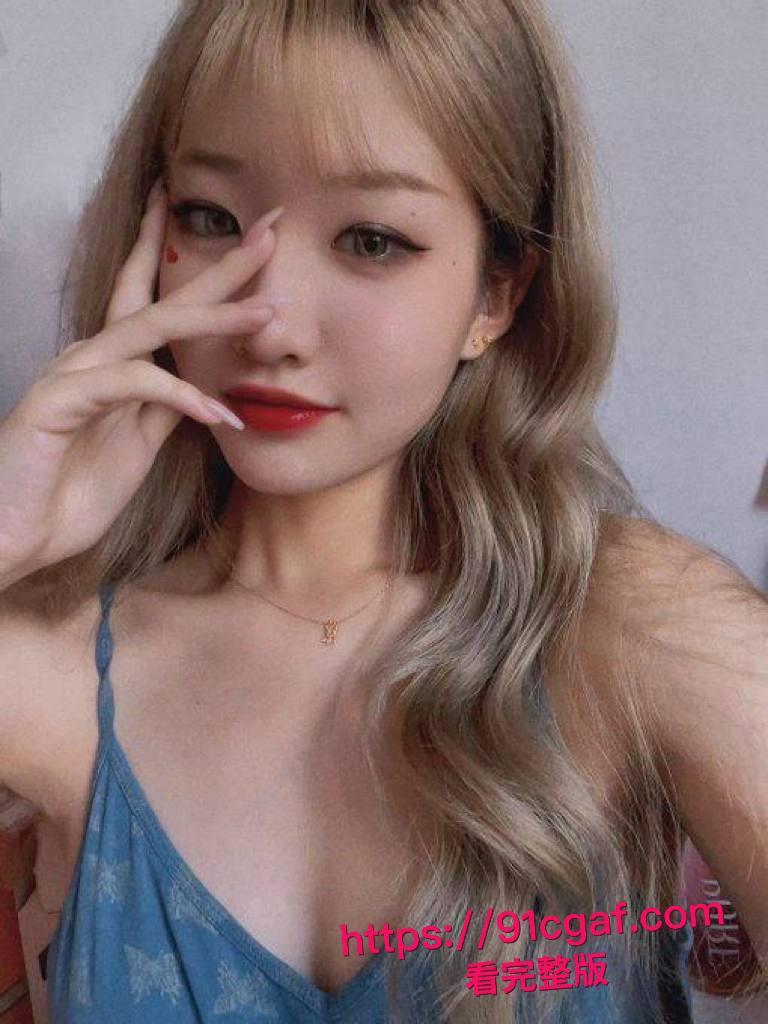 大学舞蹈社团长  露脸视频曝光 跪地口交深喉舌尖挑逗肉棒 后入猛操肥臀狂抖 淫水四溅！-5