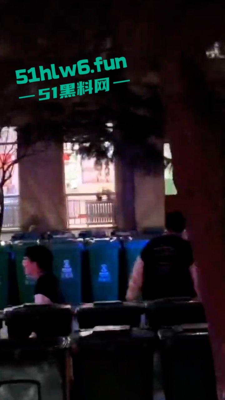 学院大瓜!山西晋中大一学生妹厕所产子,暴力拉拽致胎死人伤子宫都已保不住。-3