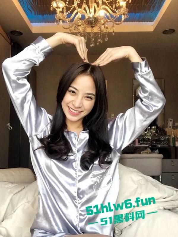 泰国华裔选美小姐【Panisara】顶级身材性感模特,为了钱下海大尺度私拍视频流出!-4