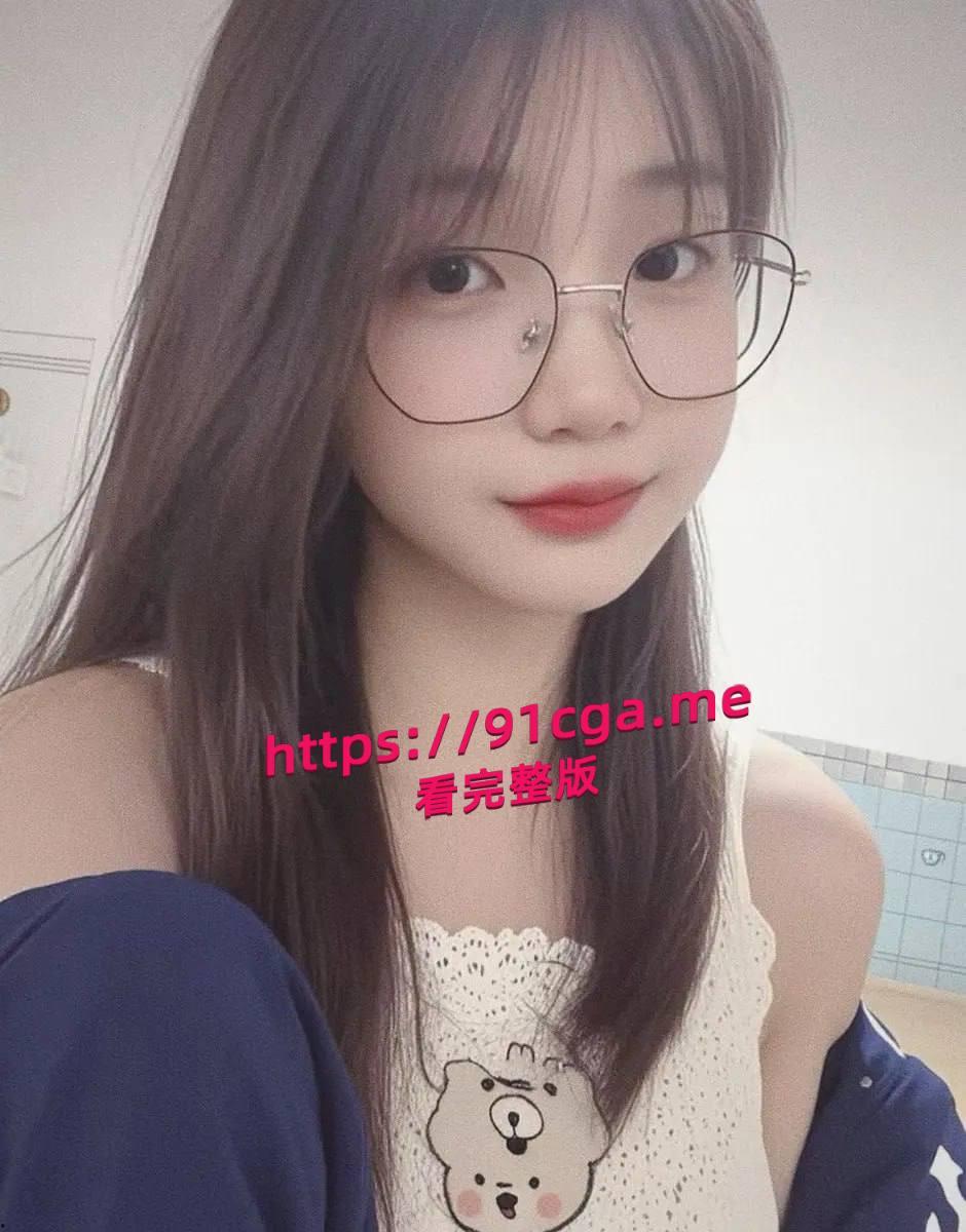 抖音50万粉丝小佳呆呆转战推特:揭秘她的新身份 #推特 抖音网红 #抖音小佳呆呆的 #福利姬 #自拍流出-2