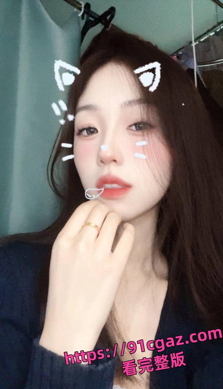 深圳某医院极品颜值的护士 徐怡雯 一线天鲍鱼被男友肉棒操的身体都抽搐了!-6