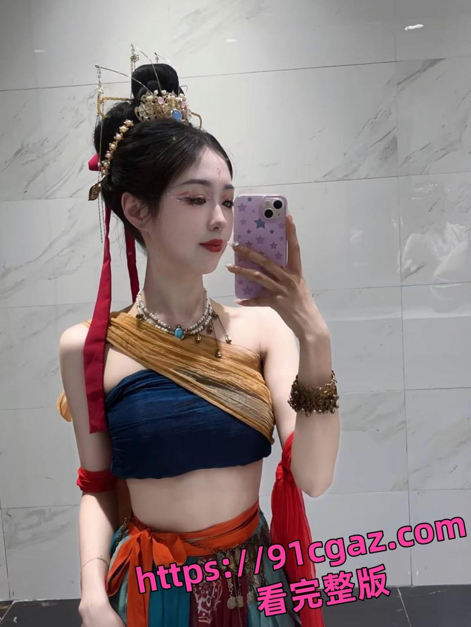 深圳某医院极品颜值的护士 徐怡雯 一线天鲍鱼被男友肉棒操的身体都抽搐了!-8