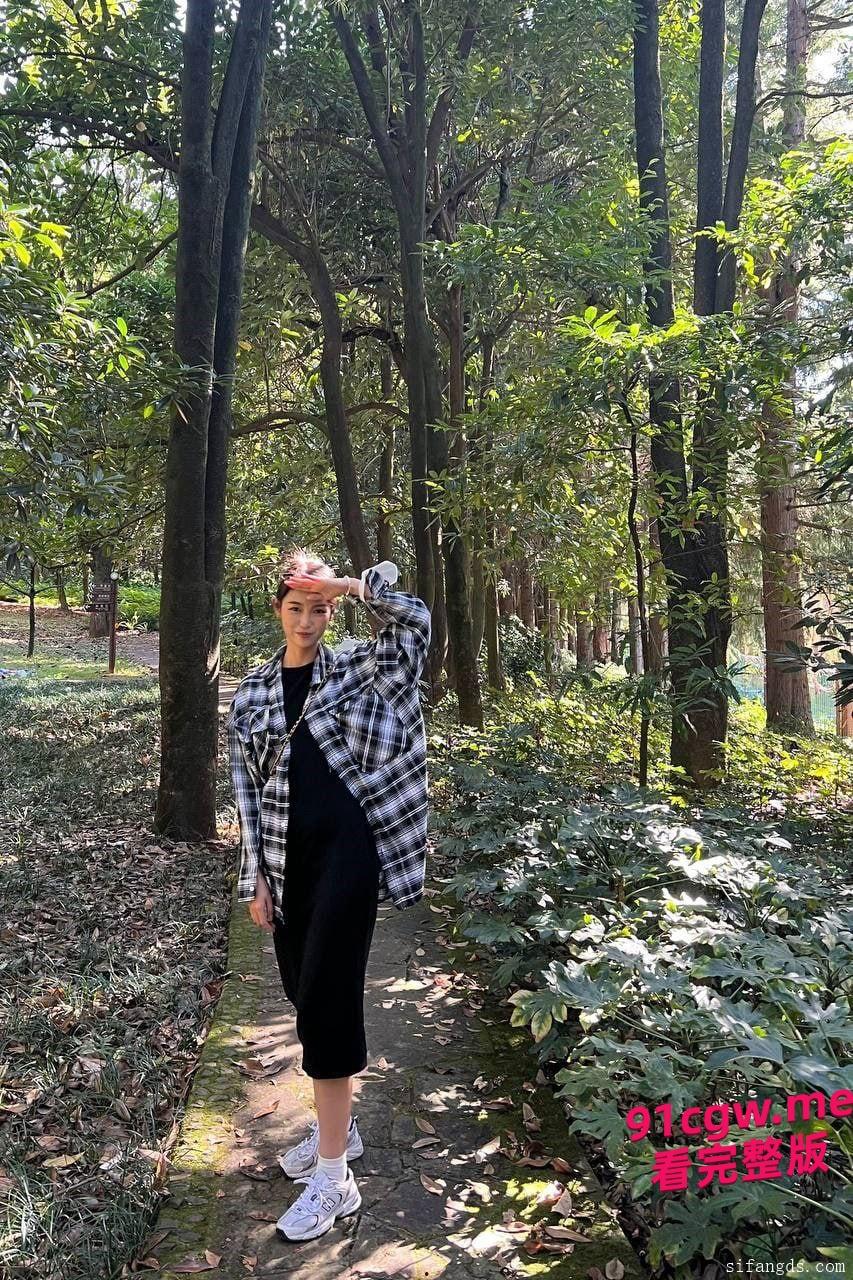 云南昆明高周闫妮应聘时尚杂志模特遭变态面试官猥亵-6