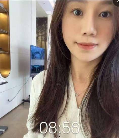 珠海国企KOL华发集团内部客服【卢小专】主动帮主管 “分担压力”,实则色诱上位!被曝 “知三当三”原配怒爆黑料!-10