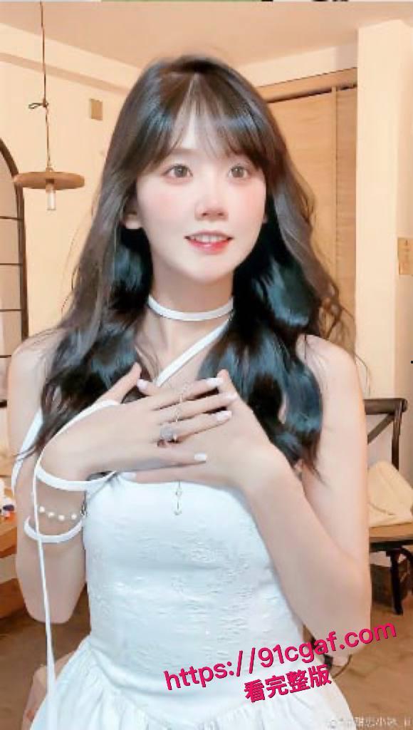 抖音1800W女网红 井川里予 深陷舆论风波 早期跟男友的性爱视频流出!-2