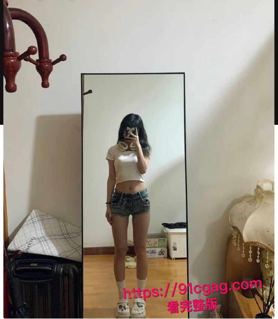 云南大学研究生 刘明明 沉溺SM性爱 打屁股接烟灰 被富二代操到嫩逼红肿羞辱高潮!-9