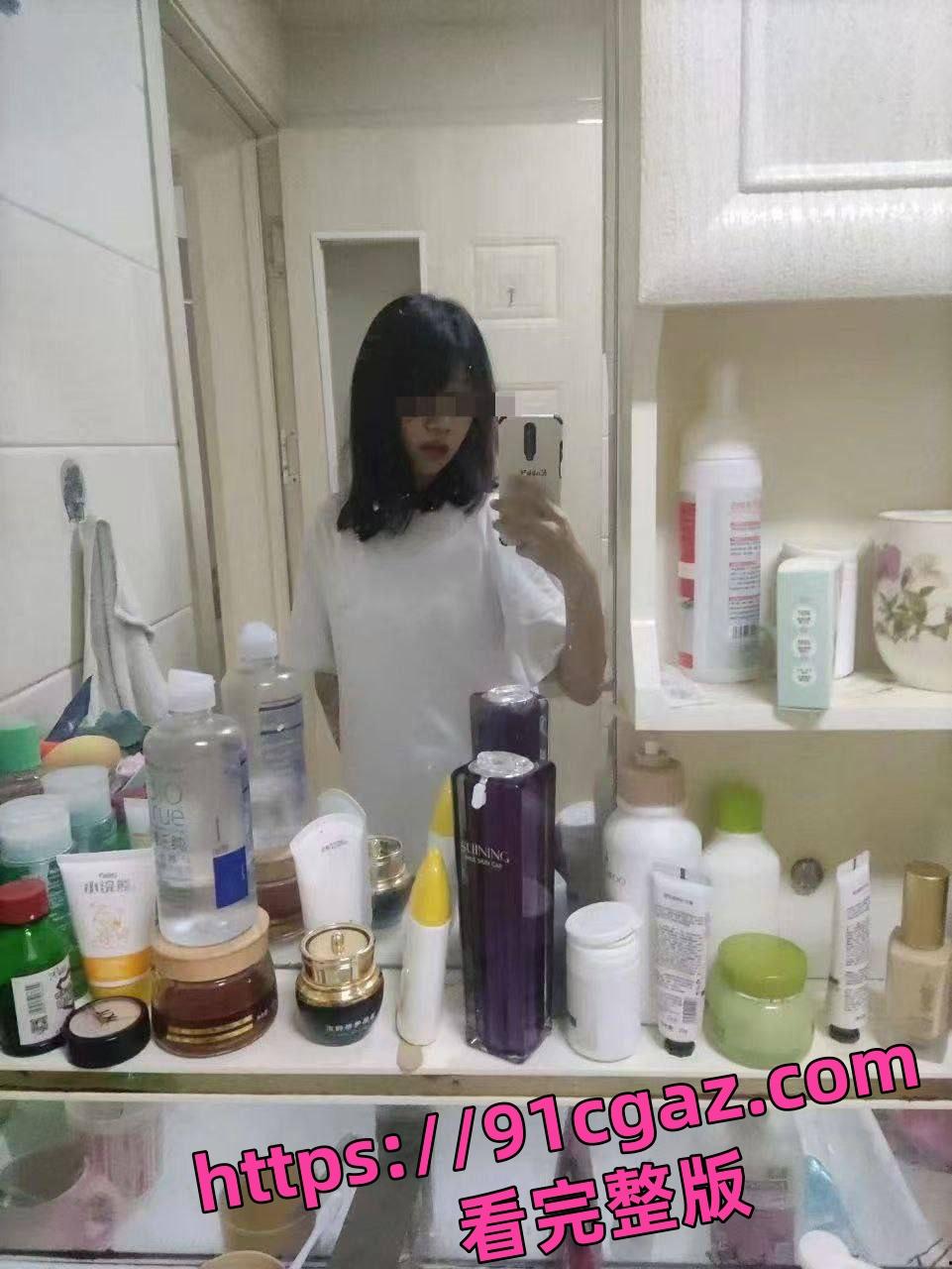 中西医专业杨玥惊爆出轨!怀孕对象竟是男友兄弟,网络炸锅!-8