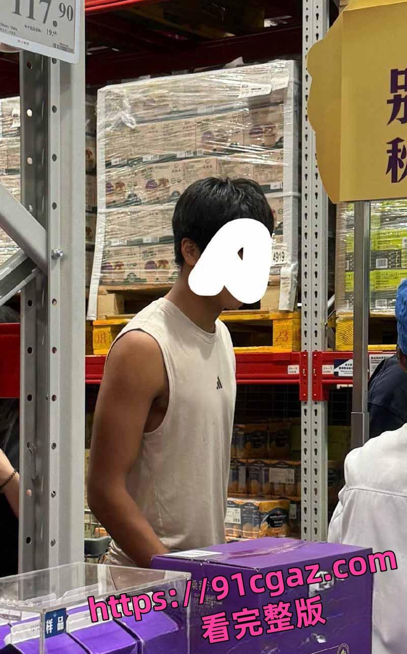 深圳新鹏城足球俱乐部 张玉全 21岁睡了上百名女性!竟然是国足张玉宁亲弟弟!-1