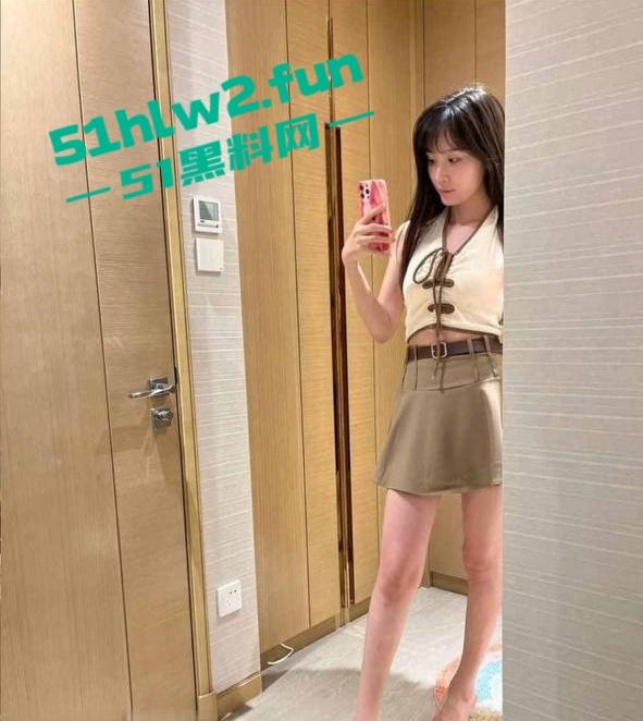 广东美女彩票店主和男友啪啪视频,平常守店孤独寂寞欲望无法发泄和男友做爱骚到不行。-2