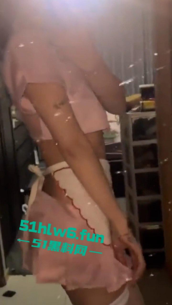 抖音网红【刘悦】性爱视频流出,火辣身材大尺度曝光情趣内衣更让人欲罢不能!-7