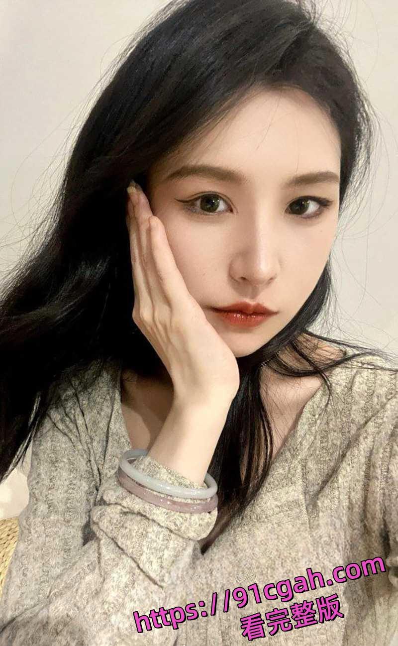 东营利津县利华益大瓜 集团高层领导与交警队女子安文娟玩换妻群交,两百多人全部感染艾滋-10