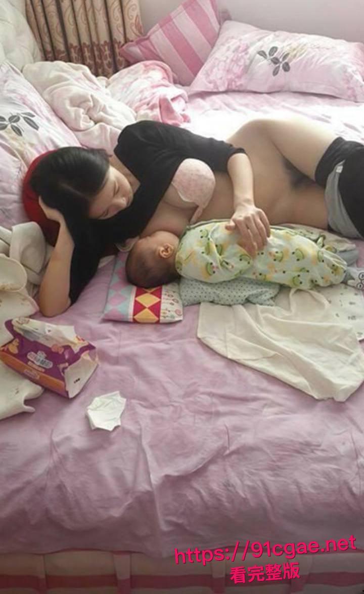 哺乳期少妇杨子慧与上司偷情被曝光 日常自慰撩骚 酒店口交后入 良家少妇秒变淫荡母狗!-1