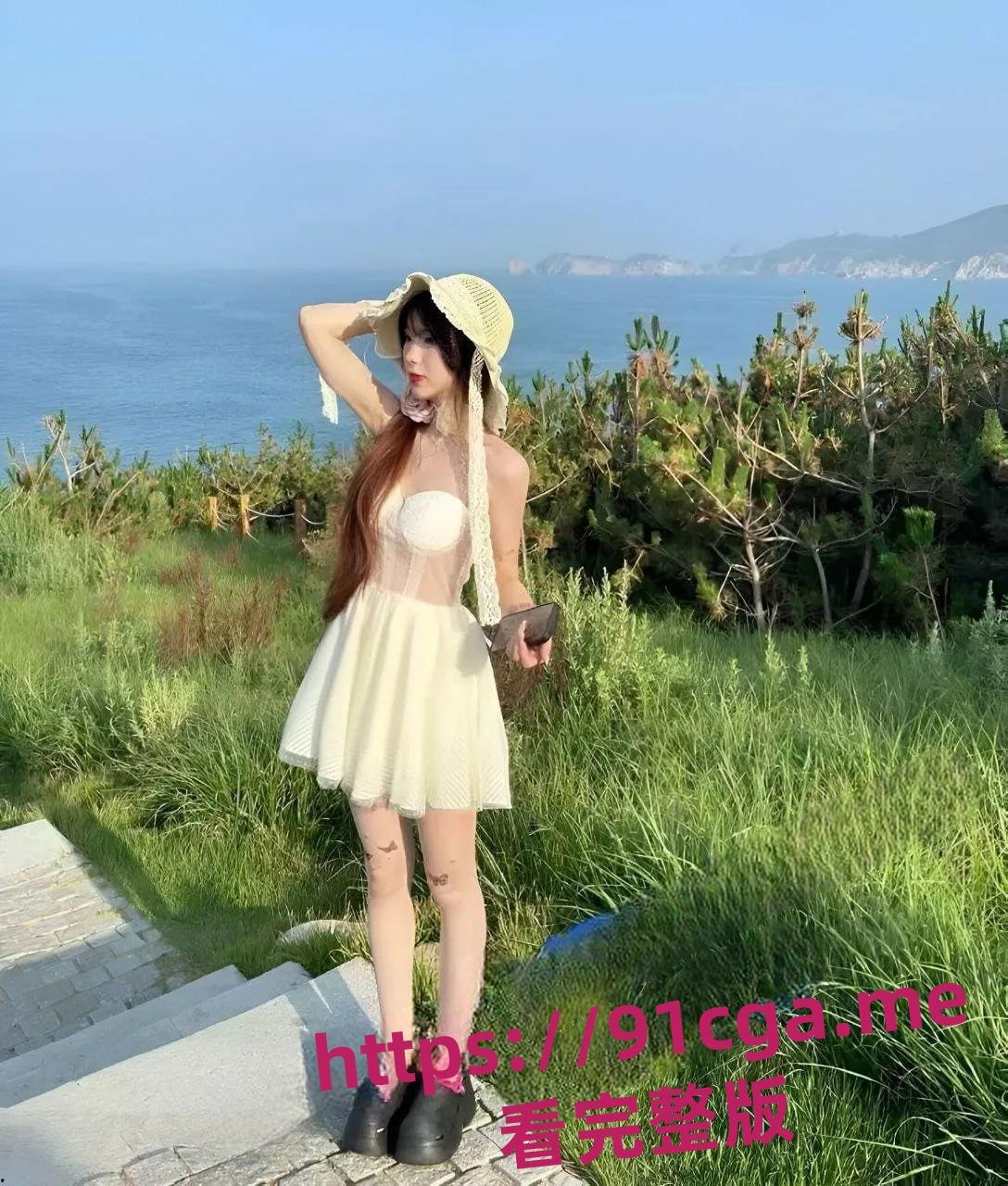 真实约操舞蹈系大三学妹 完美露脸生活照对比 69互舔床技一流-2