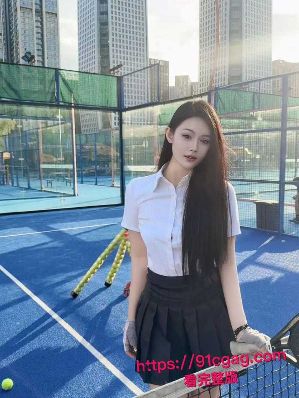 西南交通大学00年王云菲出轨丑闻:背着男友与金主激情缠绵,女上骑乘卖力伺候,逼毛浓密堪称淫娃名器!-8