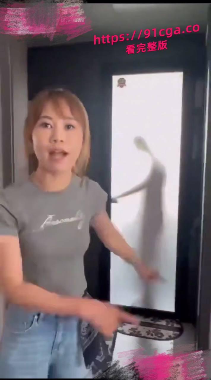 武陟王家二小姐大瓜 出轨小三假离婚证骗局曝光 原配暴打两人视频流出-2