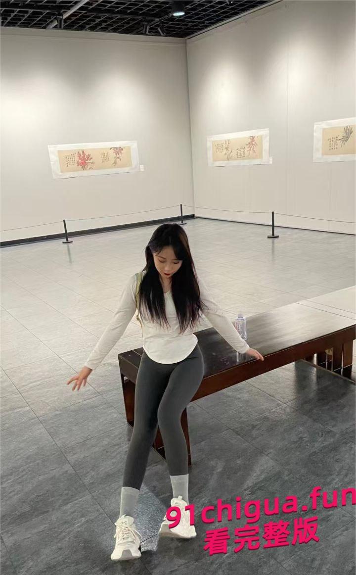 包头轻工学校王静火辣来袭 情趣装眼罩脚铐齐上阵 裸聊尺度惊人 #王静 #包头轻工技术学院-2