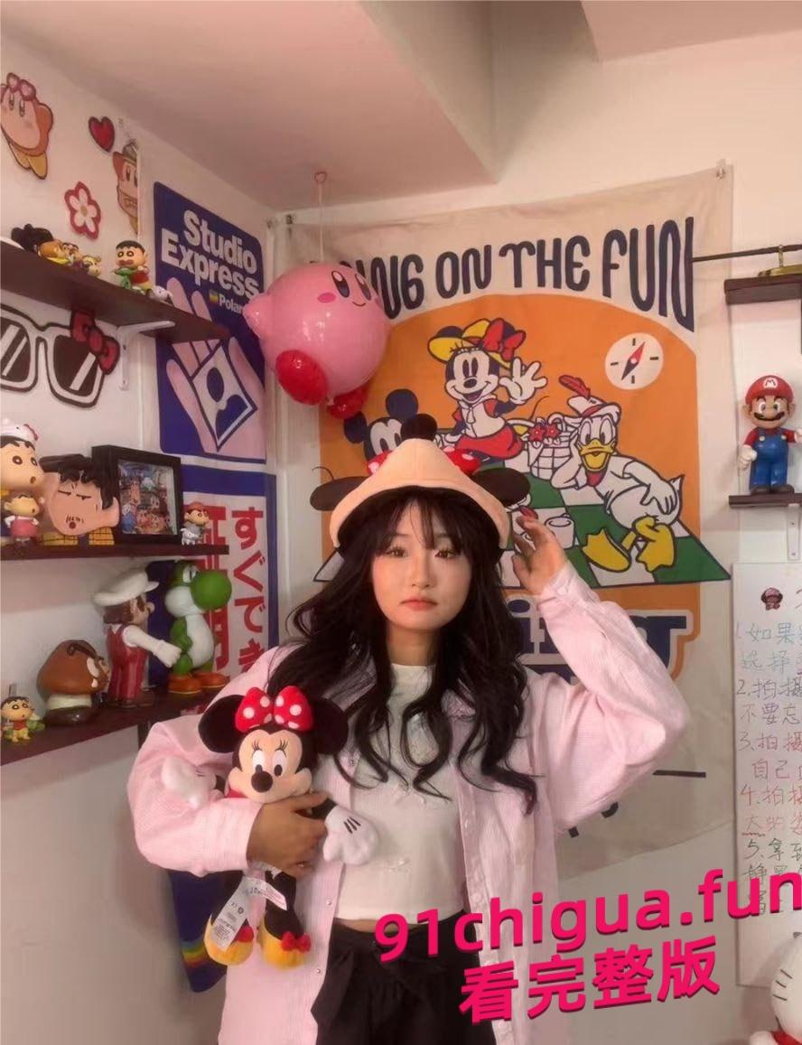 包头轻工学校王静火辣来袭 情趣装眼罩脚铐齐上阵 裸聊尺度惊人 #王静 #包头轻工技术学院-4