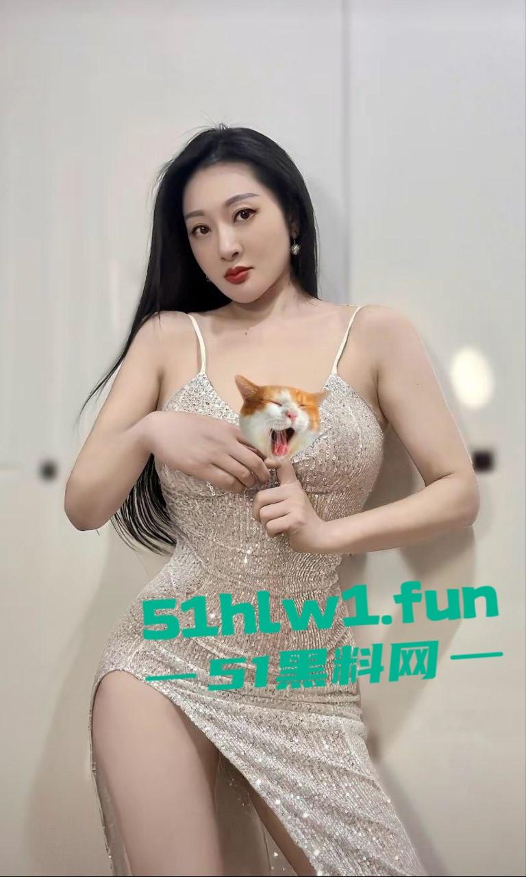 顶级身材御姐【亦可馨】长腿翘臀巨乳风骚少妇,极品熟女反差母狗,情趣自拍诱惑视频,这样的少妇谁能扛得住啊!-11