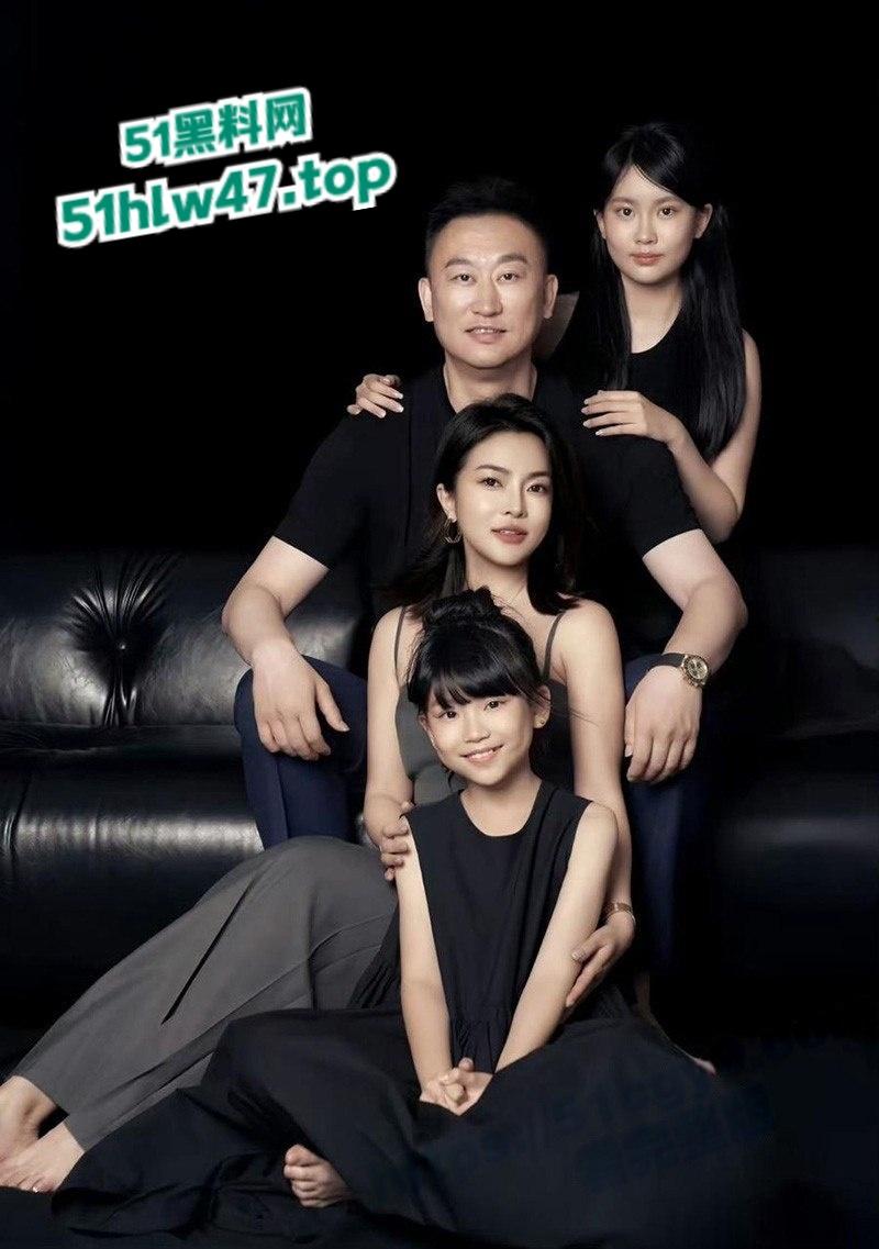 季后赛前突发大瓜,青岛队主帅被曝出轨,妻子控诉青岛主帅刘维伟出轨 还利用杨鸣达成三人行掩人耳目!-3