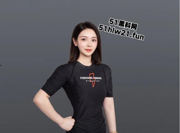 杭州健身女神【李安琪】极品身材超美颜值,表面女神私下反差与学员啪啪视频被曝光。-6