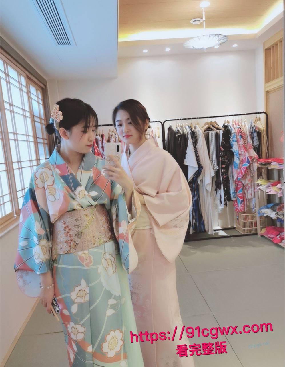 深受av影响,抖音网红 小张不在家 决定自拍一部av献给大家!-13