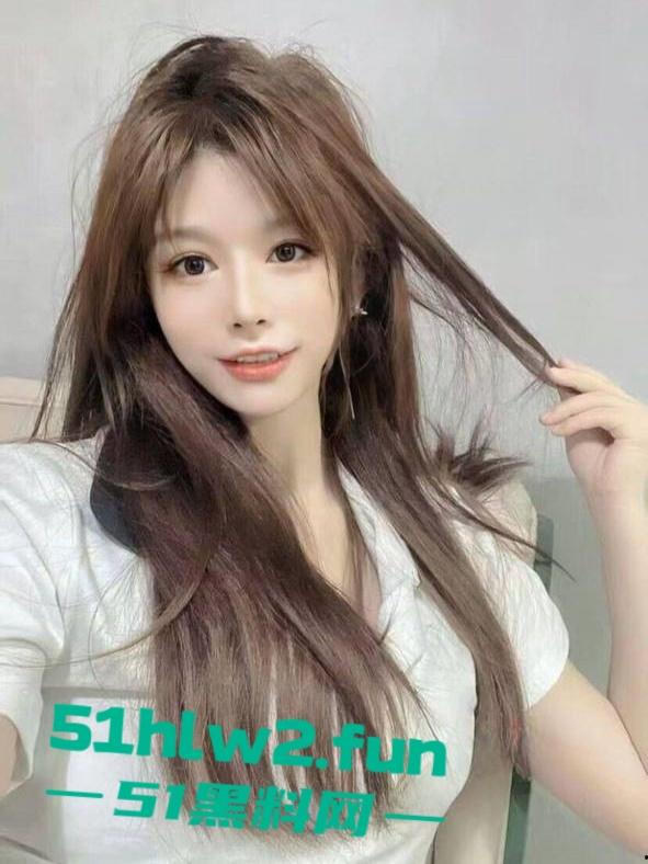 重庆黔江反差母狗【姚欢】艺名田羽希,在北京帝都卖淫竟遇熟人被偷录后遭到了曝光。-9