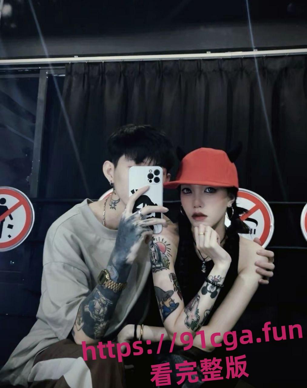 抖音广西精神小妹小叮 不雅视频被渣男曝光-4