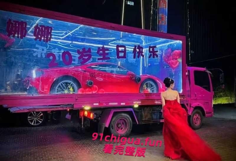 抖音美女网红【尤雾】被富二代包养视频泄露,露脸撅臀被无套爆插,深喉口交表情媚骚至极!-3