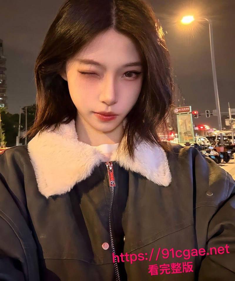 抖音百万粉丝网红羊肉串 口交视频曝光 冷艳女王反差化身低贱母狗 任凭金主玩弄!-1