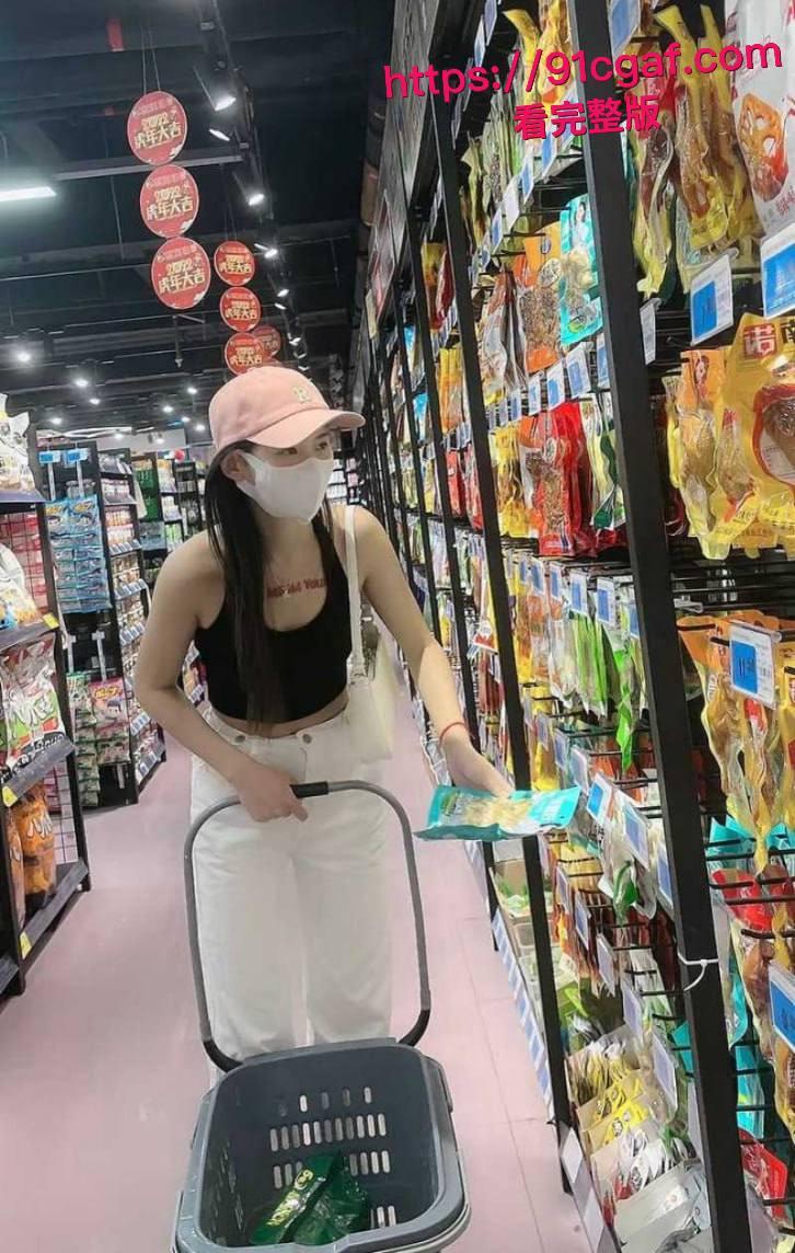 江西骚货李春兰婚内出轨 海豚纹身实锤 酒店跟炮友激战视频流出 尺度相当炸裂!-3