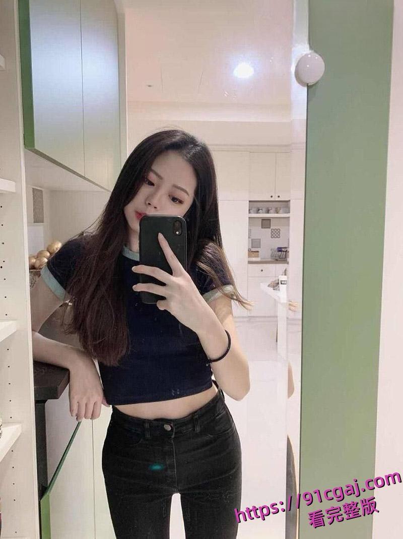 广西养生馆老板娘出轨视频震撼流出 高颜值尤物蕾丝情趣主动吃鸡 上位疯狂求操骚劲爆棚!-1