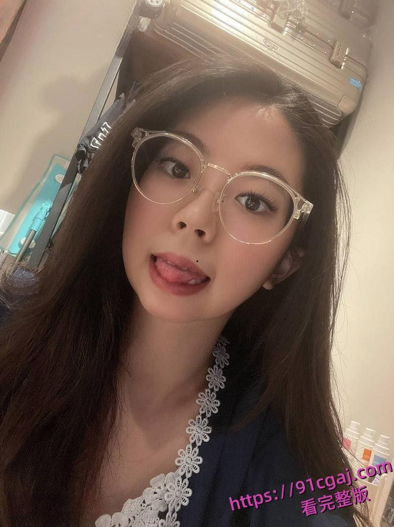 广西养生馆老板娘出轨视频震撼流出 高颜值尤物蕾丝情趣主动吃鸡 上位疯狂求操骚劲爆棚!-2