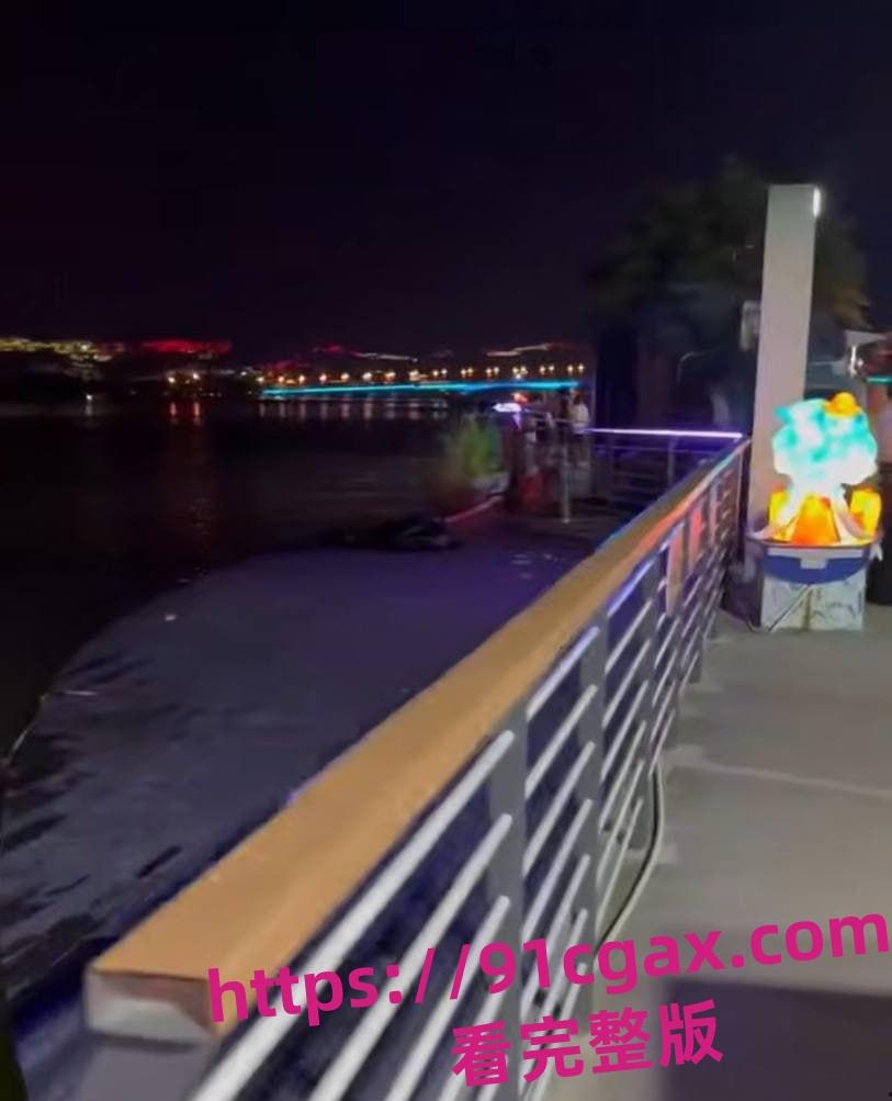 四川遂宁水上乐园昨晚惊现人民碎尸案 现场血腥视频流出 等待官方进一步侦查!-5