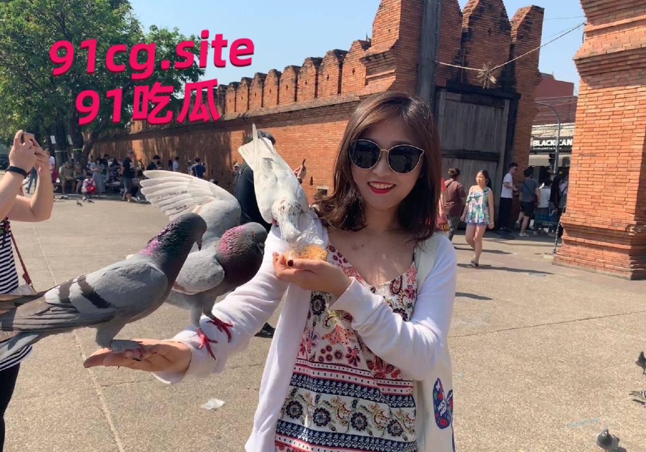 这也太炸裂了,大三外甥让舅舅接了两次女朋友却被接到床上了-3