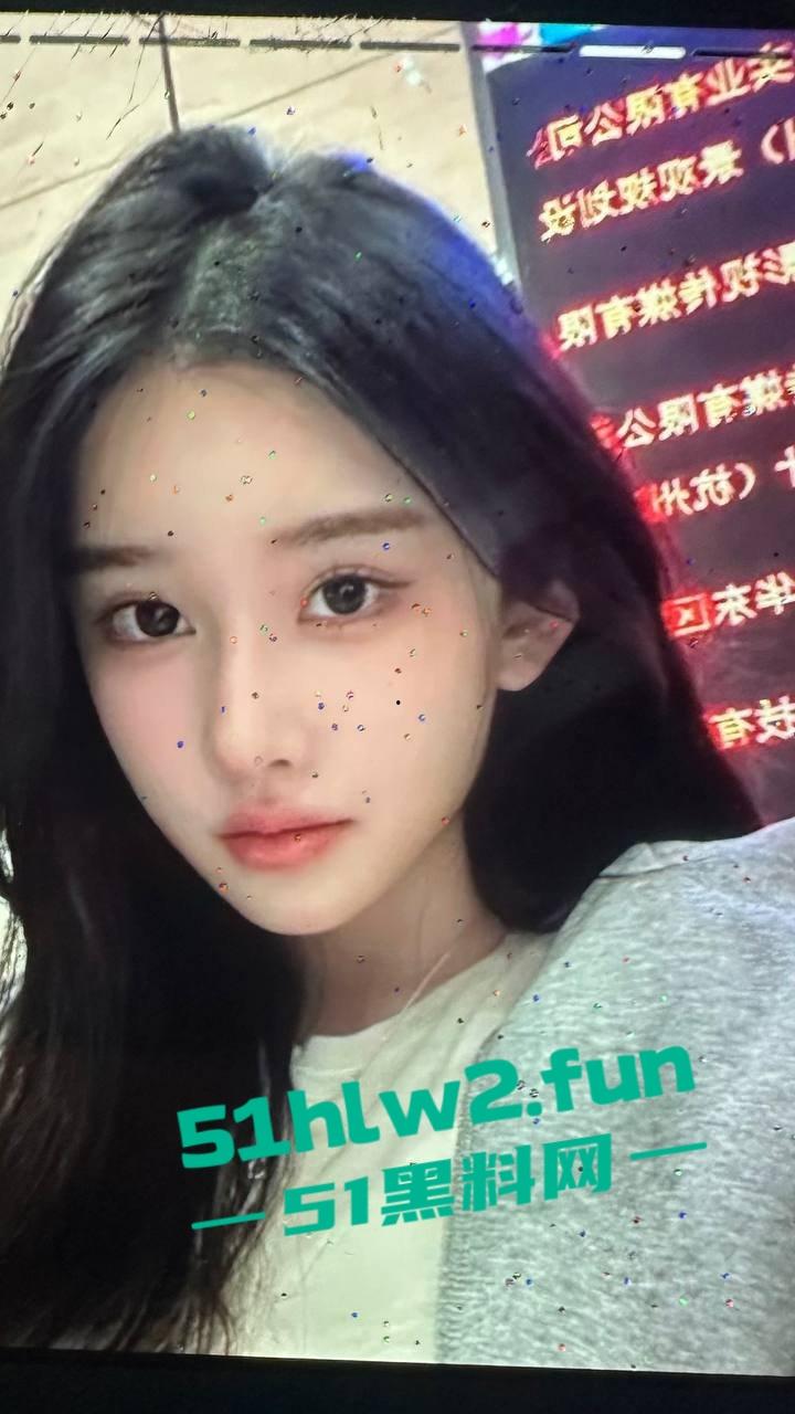 游戏圈大瓜!csgo职业选手zeus约操21岁女粉露脸不雅视频曝光,后被深扒发现这个慕洋犬竟然还有个19岁的男友!-11