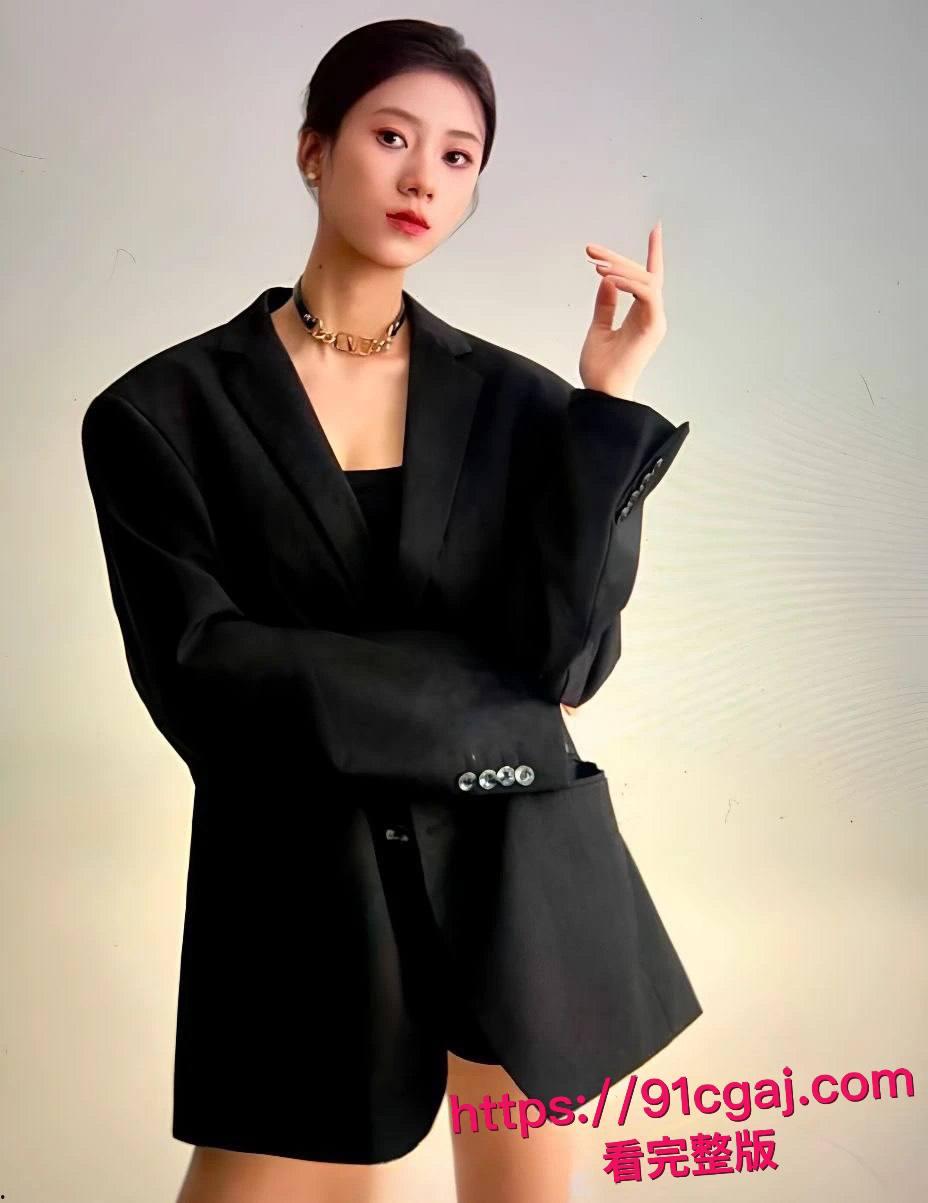 分手报复曝光!极品模特女友李慧玲酒店做爱视频流出,骚婊子被前男友操得浪叫连连,兄弟们快来看她多贱!-4