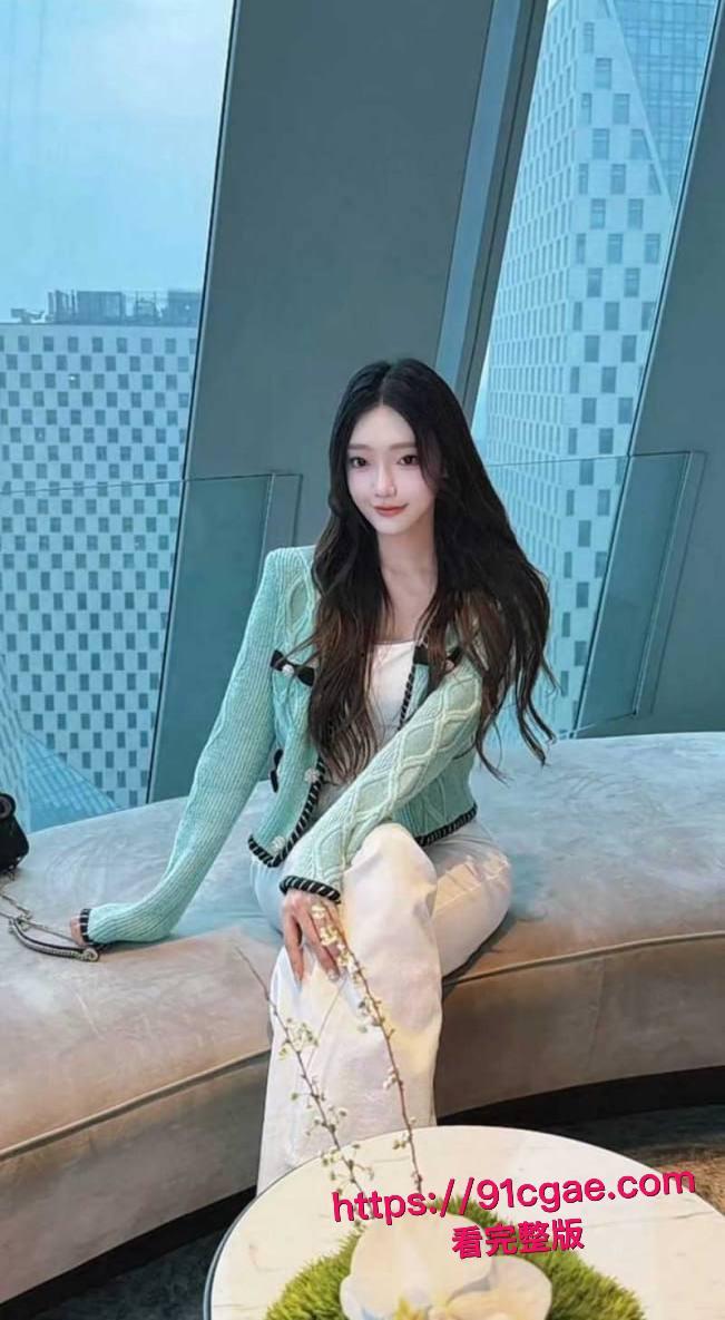 快手千万粉网红老狗被前妻白羽直播曝光 婚内出轨女徒孙佳昕 夜猫KTV聚众淫乱当场口交 录音与视频独家曝光!-2