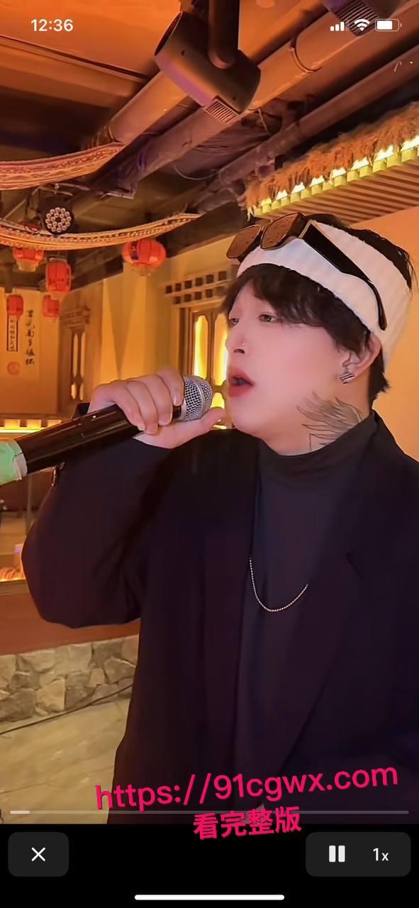 四川渣男歌手司杜小熊厕所猛操女客大鸡巴狂捅老板娘,老婆群里甩视频撕开禽兽真面目-11